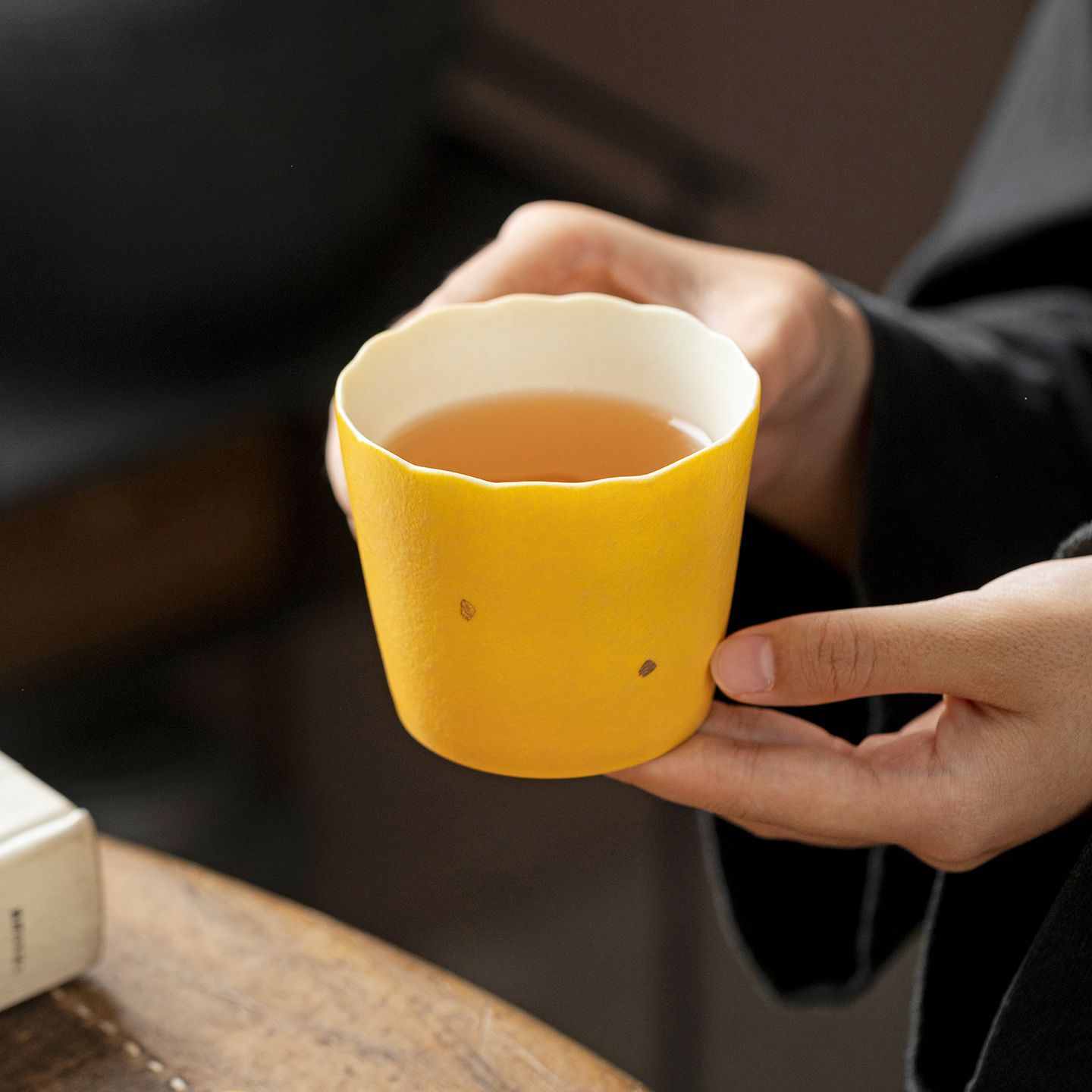 Handmade Lemon Yellow Gold Spe - đánh giá và giá Handmade Ceramic Mug